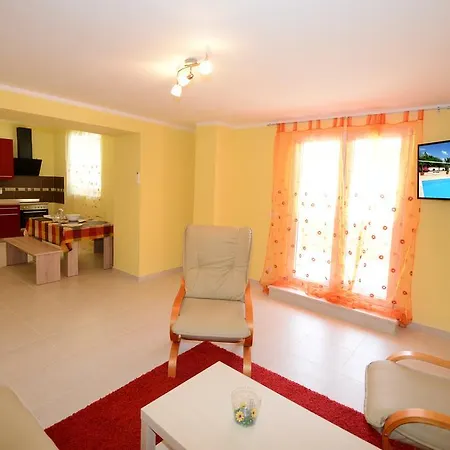 Apartment Mimi Višnjan