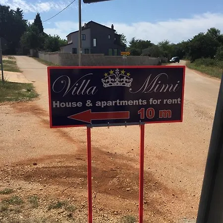 Mimi *